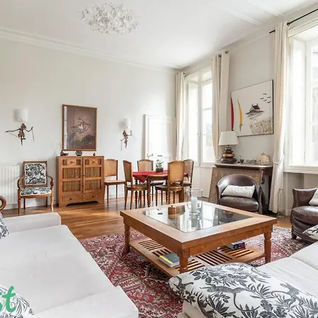 Apartment Etats - 3p- Hyper Centre